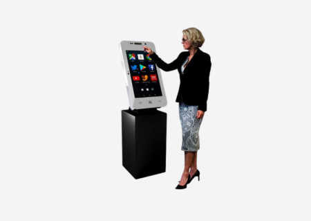 Rent Giant iTab 27” to support your presentations and trade show  